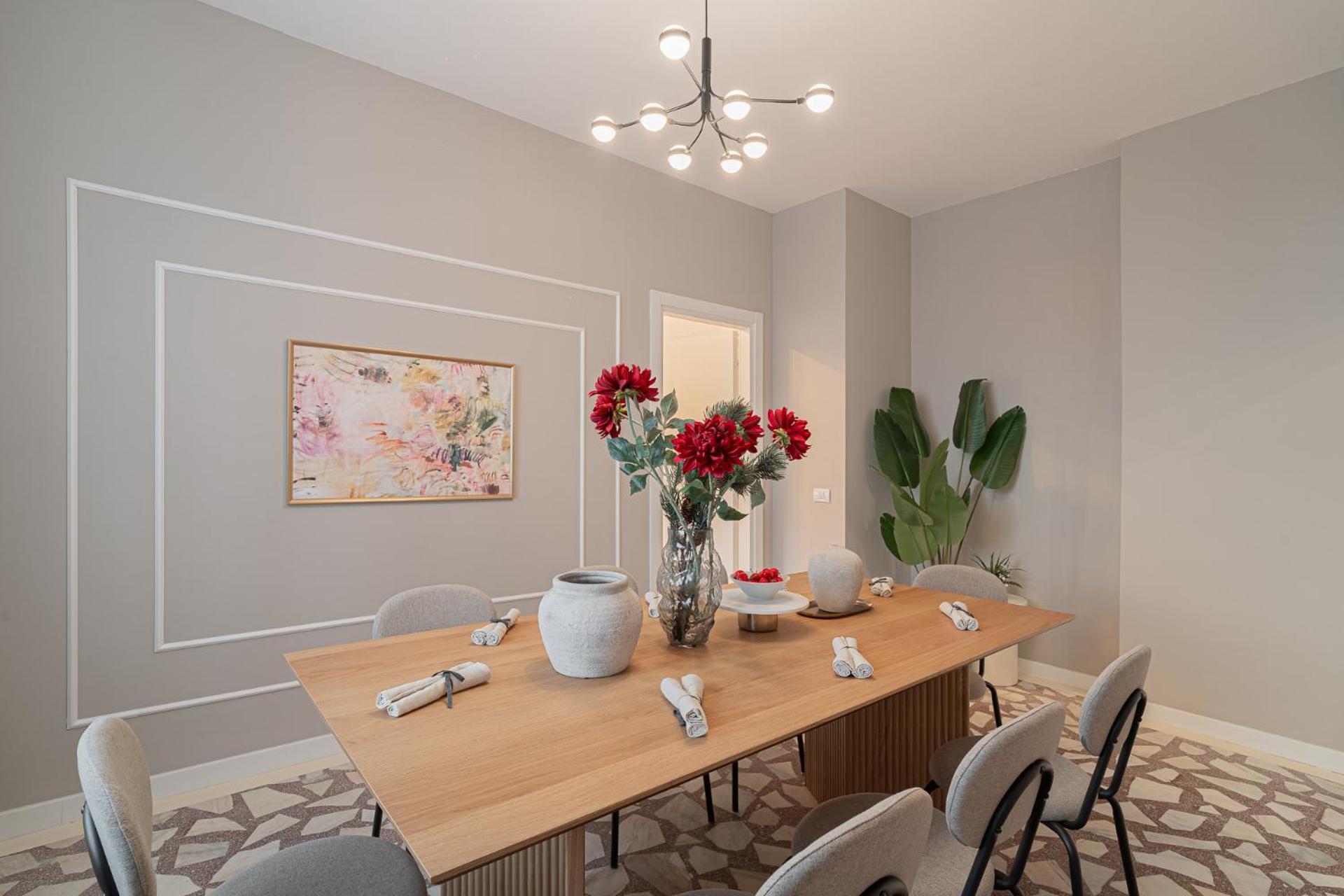 Loggia & Luxe 5Br Penthouse In Universitatii Area Bucarest Esterno foto